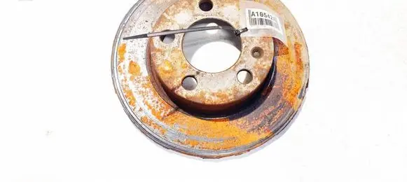 Volkswagen Golf IV Rear brake disc neventiliuojamas