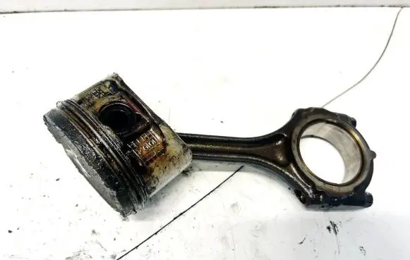 Renault Laguna II Piston with connecting rod