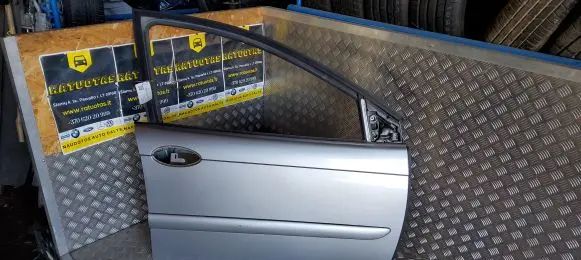 Citroen C5 Front door EYCC