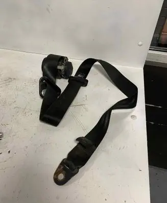 Dacia Logan I Front seatbelt 703971