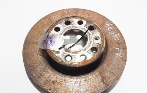 Skoda Octavia Mk2 (1Z) Front brake disc ventiliuojamas