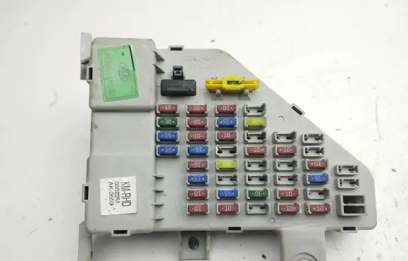 KIA Sportage Fuse module 919501F530