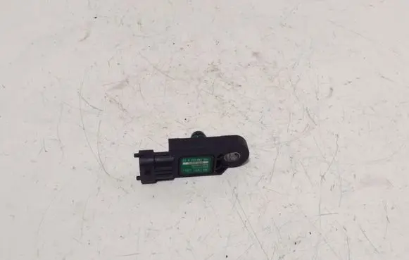 Nissan Qashqai Air pressure sensor H8200843680 0281002997 223650001R