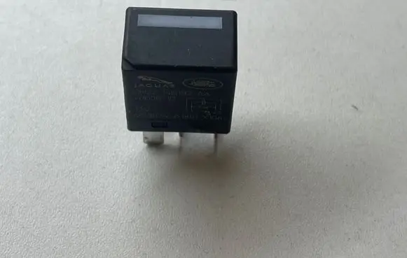 Land Rover Range Rover Velar Other relay DH2214B192AA V23074A1801X106
