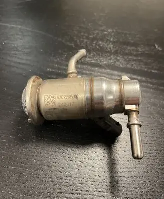 Mercedes-Benz E W213 AdBlue injector A0004904100 EA0002 A2C95505300