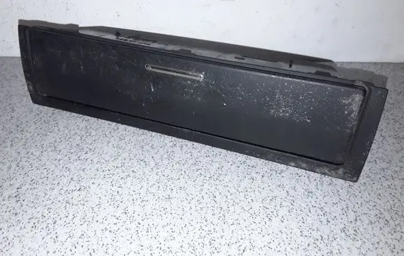 BMW 3 E46 Glove box central console 51168196115 8196115