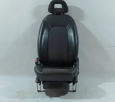 Mercedes-Benz A W168 Front driver seat 