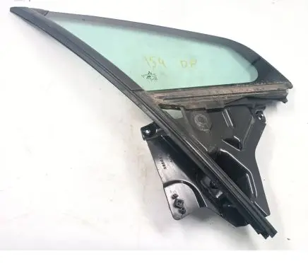 Mitsubishi Eclipse Front vent window/glass (coupe) D98330106 58638AH 0885947