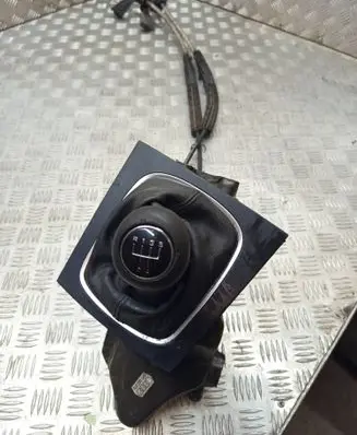 Audi A3 S3 8P Gear shifter/selector 1K0711031A