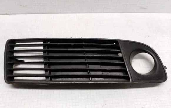 Audi A6 S6 C5 4B Front bumper lower grill 4B0807682HR