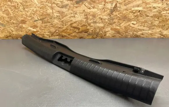 KIA Niro Trunk/boot sill cover protection 85771Q4100