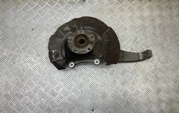 BMW 7 F01 F02 F03 F04 Front wheel hub spindle knuckle 6775767