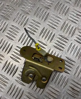 Mitsubishi Carisma Tailgate/trunk/boot lock/catch/latch 3003