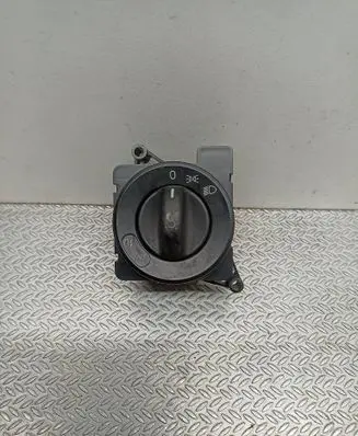 Light switch
