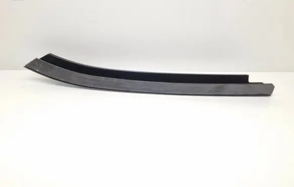 Ford Mustang VI Convertible roof line/pipe/hose 90000118734