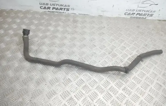 BMW 1 F20 F21 Engine coolant pipe/hose 9243891