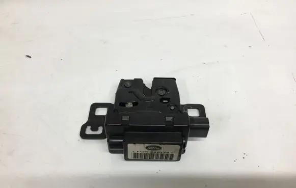Land Rover Range Rover Sport L320 Tailgate lock latch FQR500170