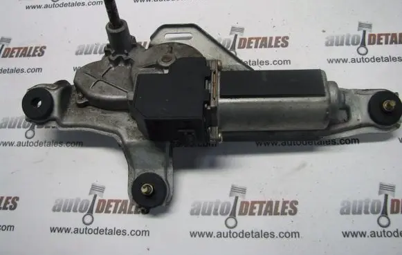 Toyota RAV 4 (XA20) Rear window wiper motor 8513042040