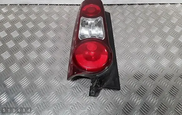 Rear/tail lights
