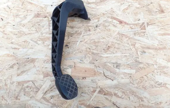 Clutch pedal