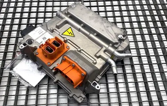 Volvo S90, V90 Other exterior part 32223646