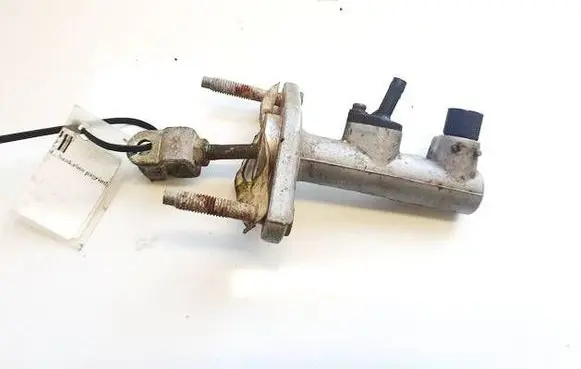 Honda Civic Clutch master cylinder