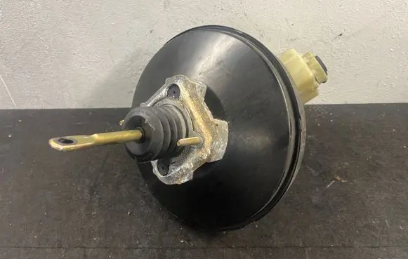 BMW 3 E46 Brake booster 6755278 02511064305539