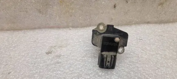 Toyota Verso Mass air flow meter 2220426010