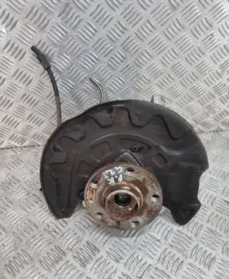 Audi Q2 - Front wheel hub 5004072580