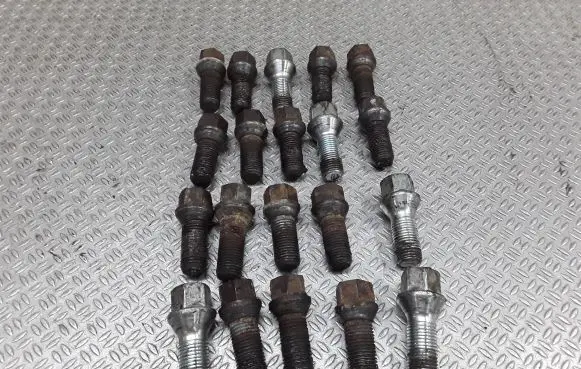 Renault Vel Satis Nuts/bolts 