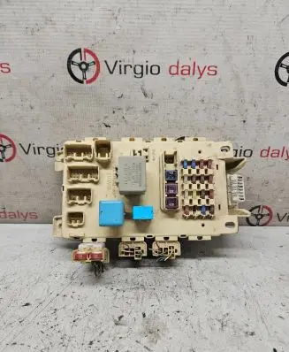 Toyota Yaris Fuse module