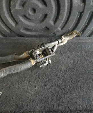 Peugeot 5008 Thermostat housing