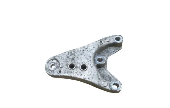 Skoda Roomster (5J) Engine mounting bracket 6Q0199185AB