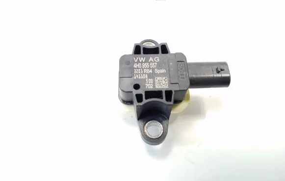 Audi A6 S6 C7 4G Airbag deployment crash/impact sensor 4H0955557