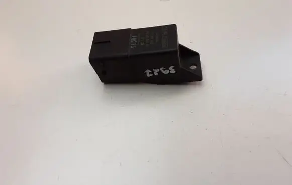 Citroen Berlingo Glow plug pre-heat relay 9802424080