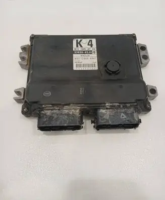 Suzuki Swift I Engine control unit/module 3392062J4 MB1123000941 062J4
