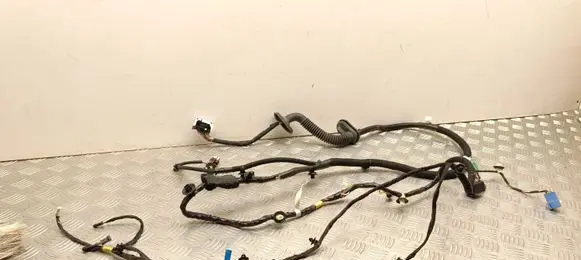 Tesla Model Y Front door wiring loom 148904402E