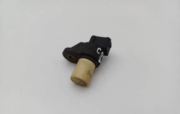 Hyundai Coupe Crankshaft position sensor 3918023500