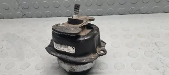 BMW X5 E70 Engine mount bracket P678441601 36003