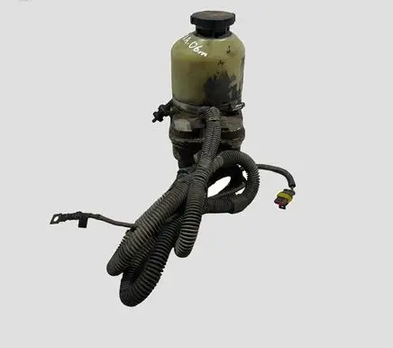 Opel Zafira B Power steering pump