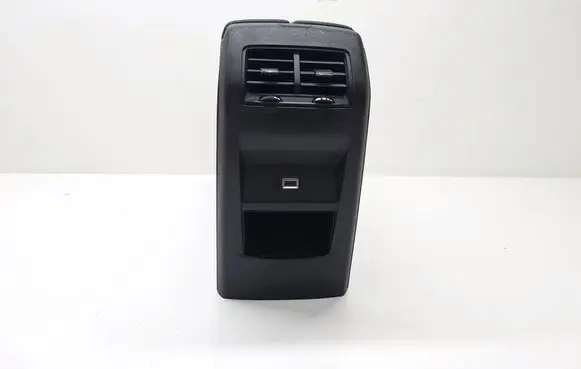 Opel Astra L Armrest 9841371580