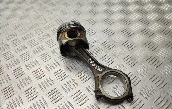 Volkswagen Touareg II Piston with connecting rod CRC