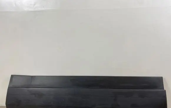 Hyundai Santa Fe V MX5 Front door trim (molding)