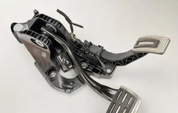 Cupra Formentor Pedal assembly 5WC723058A 3WB723503 6PV01400531