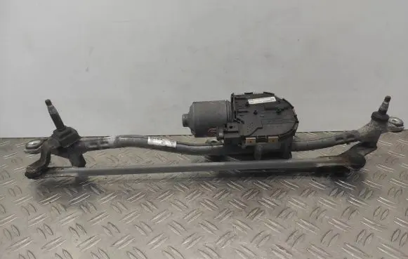 Audi A6 S6 C7 4G Front wiper linkage and motor 4G2955119