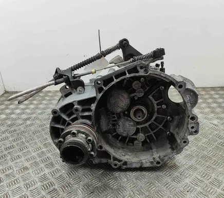 Volkswagen Scirocco Manual 6 speed gearbox KZS