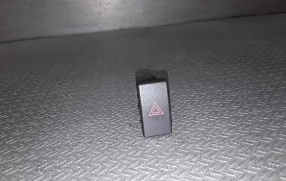 Toyota Avensis T250 Hazard light switch TR9503