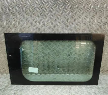 Peugeot Boxer Rear side window