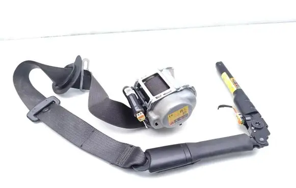 Opel Astra K Front seatbelt 39065888