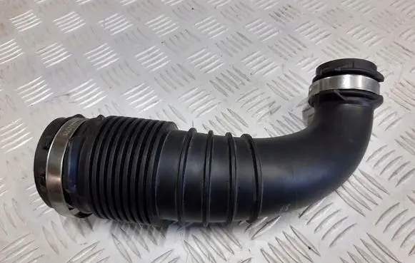 Dacia Sandero Air intake hose/pipe 165781377R